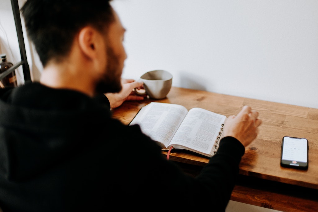 3 Mistakes People Make When Reading the Bible