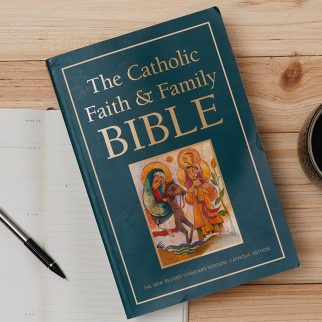 NRSV The Catholic Faith and Family Bible Photo